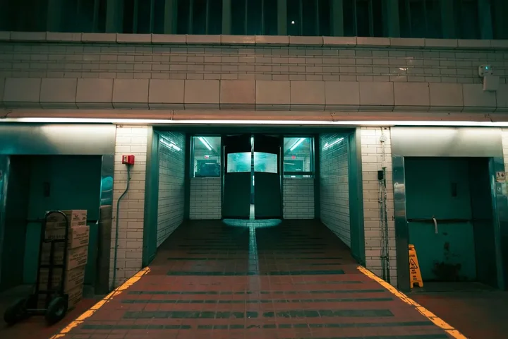 Czy self-storage to dobry pomysł? Kiedy warto skorzystać z magazynu samoobsługowego i co można zyskać?