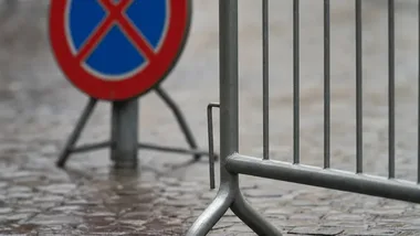 Wąska zamknięta dla samochodów. Powodem wydarzenie kulturalne