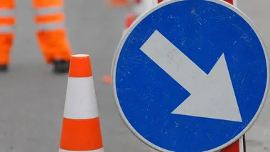 Zamknięta łącznica przy wiadukcie na Olszewskiego. Kierowcy jadą objazdem
