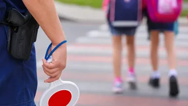 Najpierw lekcja, potem przejście - radomskie policjantki uczyły dzieci