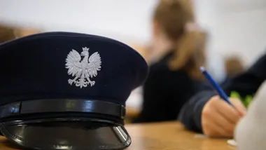 Radomscy policjanci ostrzegają uczniów: żart w sieci może mieć poważne skutki
