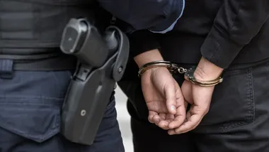 Mazowiecka Policja sprawdziła ponad 2100 miejsc. Dziesiątki zatrzymanych