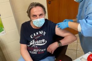 Szpital w Pionkach rozpoczął szczepienia przeciwko COVID-19