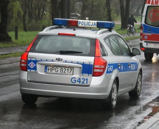 Radomscy policjanci apelują do motocyklistów: Bezpieczeństwo ponad prędkość