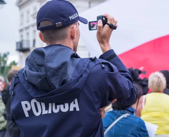 Wypadek w Jedlińsku: Nietrzeźwi kierowcy z zakazami spowodowali kolizję