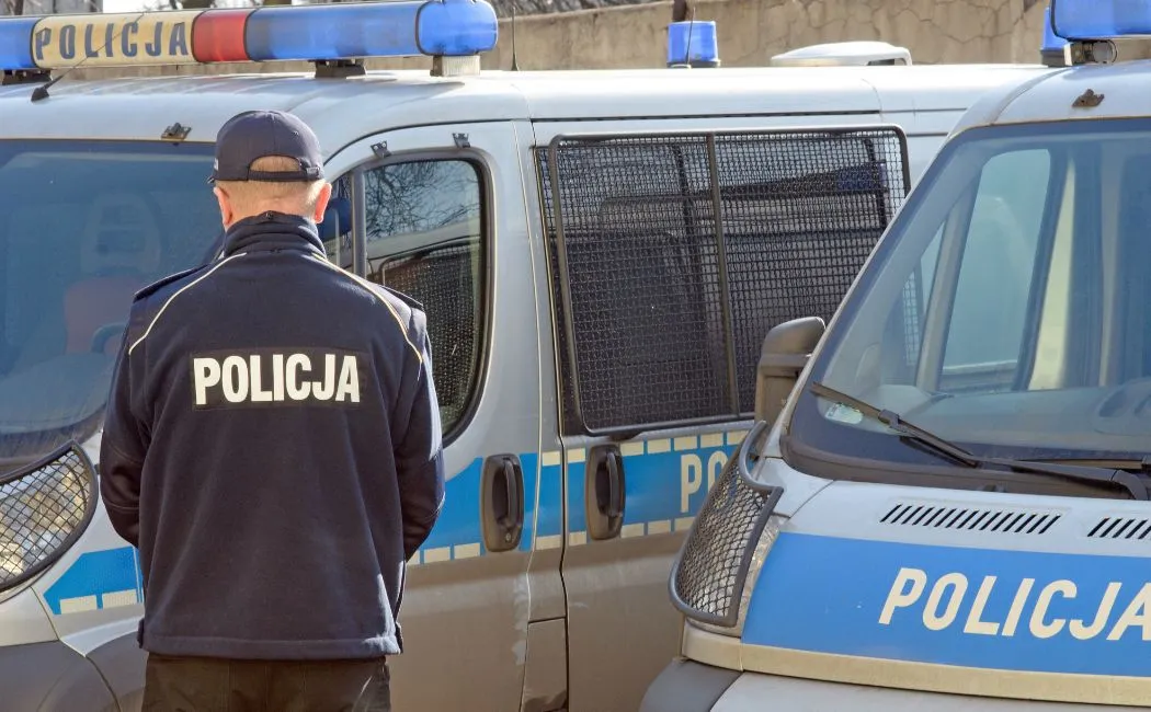Sukces radomskich policjantów: 3 mężczyzn zatrzymanych za brutalną bójkę