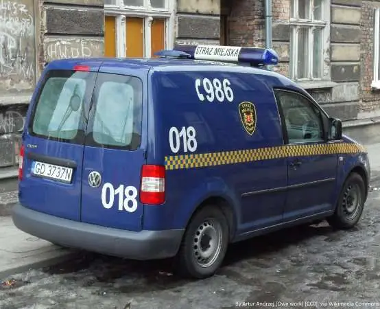 Upojeni - nie miłością - zatrzymani po kolizji na skrzyżowaniu Mieszka I