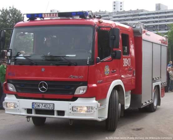 Straż Pożarna w Radomiu: Szkolenia w zakresie ratownictwa chemicznego i ekologicznego dla strażaków Państwowej Straży Pożarnej