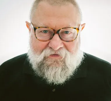 Prof. Jerzy Bralczyk w Radomiu - wejściówki będą znikać szybko