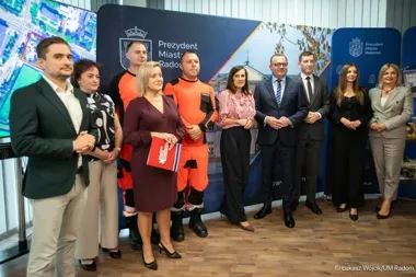 Pogotowie w Radomiu przeniesie się do nowej siedziby. Powstanie garaż dla karetek