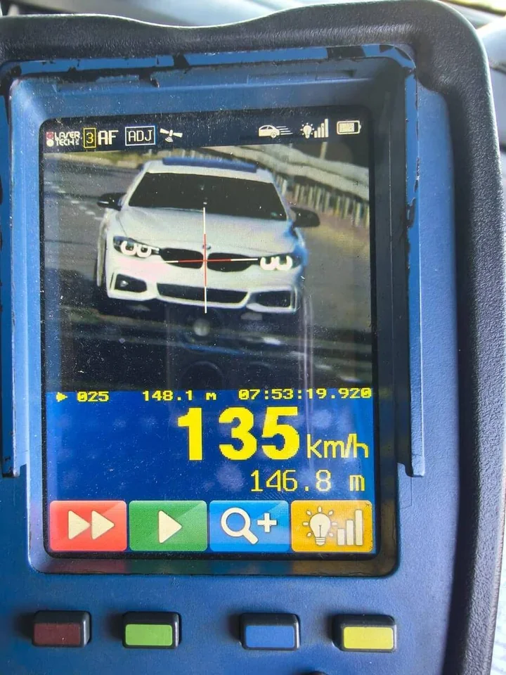 24-latek testował świeżo kupione BMW. W Radomiu pędził 135 km/h
