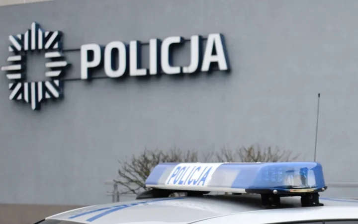 Dzielnicowi w Radomiu zareagowali w porę. Kobieta trafiła pod opiekę medyków