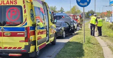 Pięć wypadków w majówkę - policja mówi o kolejnych nietrzeźwych kierujących
