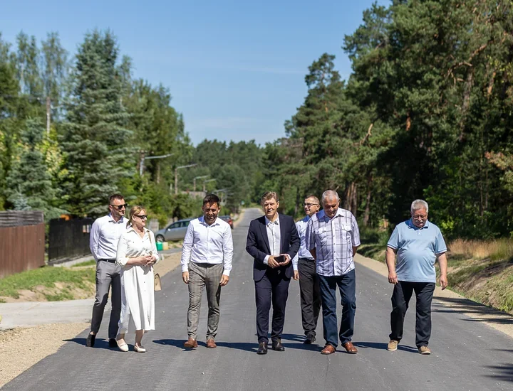 Nowe asfaltowe odcinki w powiecie radomskim. Kierowcy odetchnęli na dwóch trasach