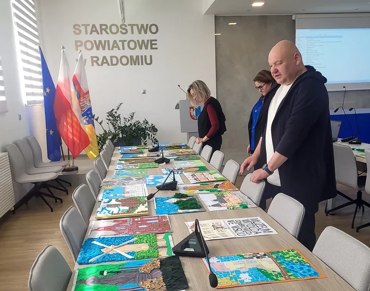 Przedszkolaki narysowały zabytki i nakręciły filmy o 112. Jury miało trudny wybór